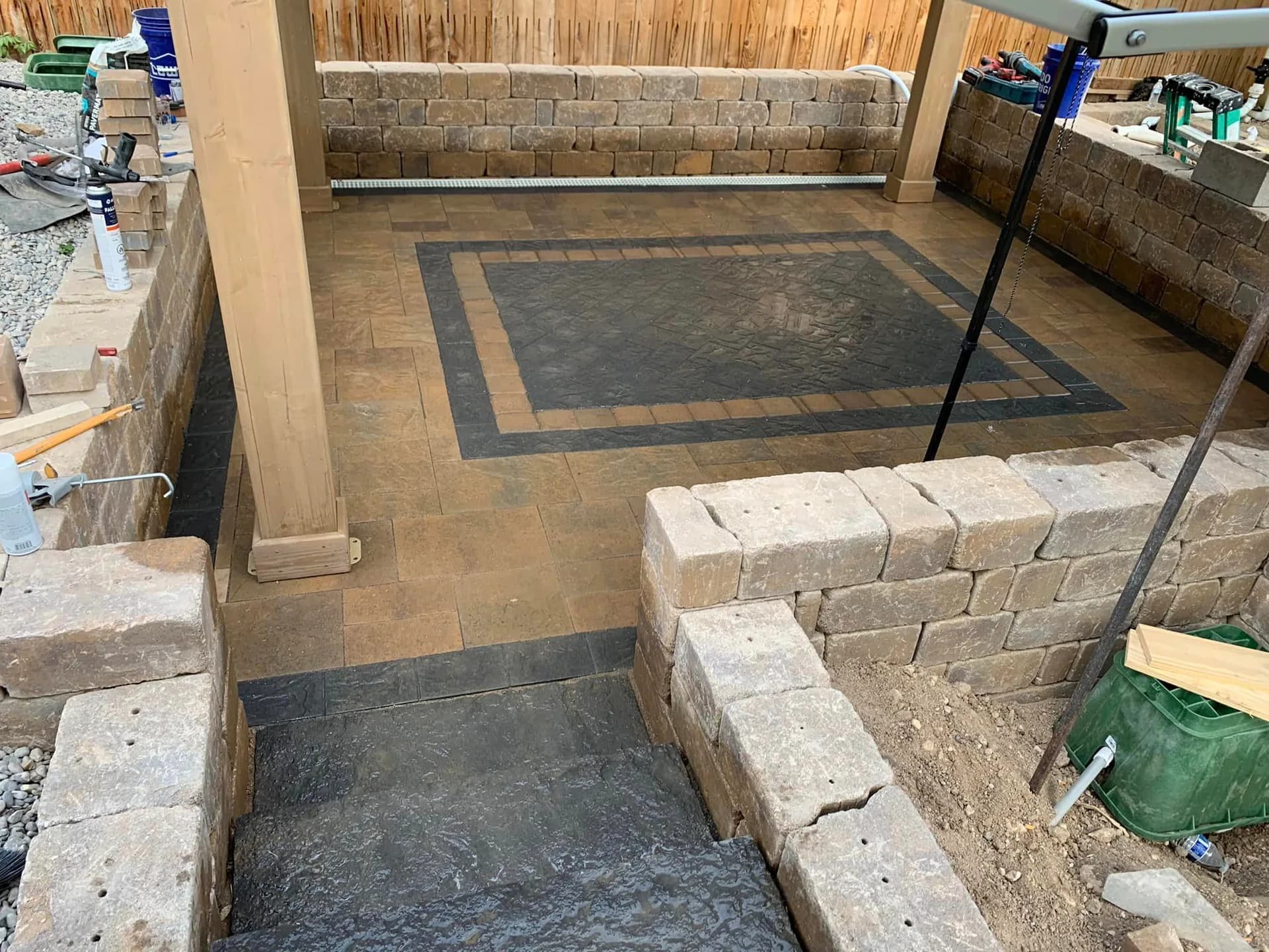 Fence installation — 208 Specialties