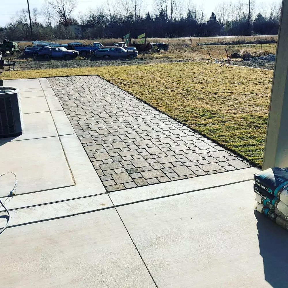 208-specialties-landscaping-hardscaping-project-caldwell-idaho-custom-paver-patio-addition-photo-1-68599d0a80414
