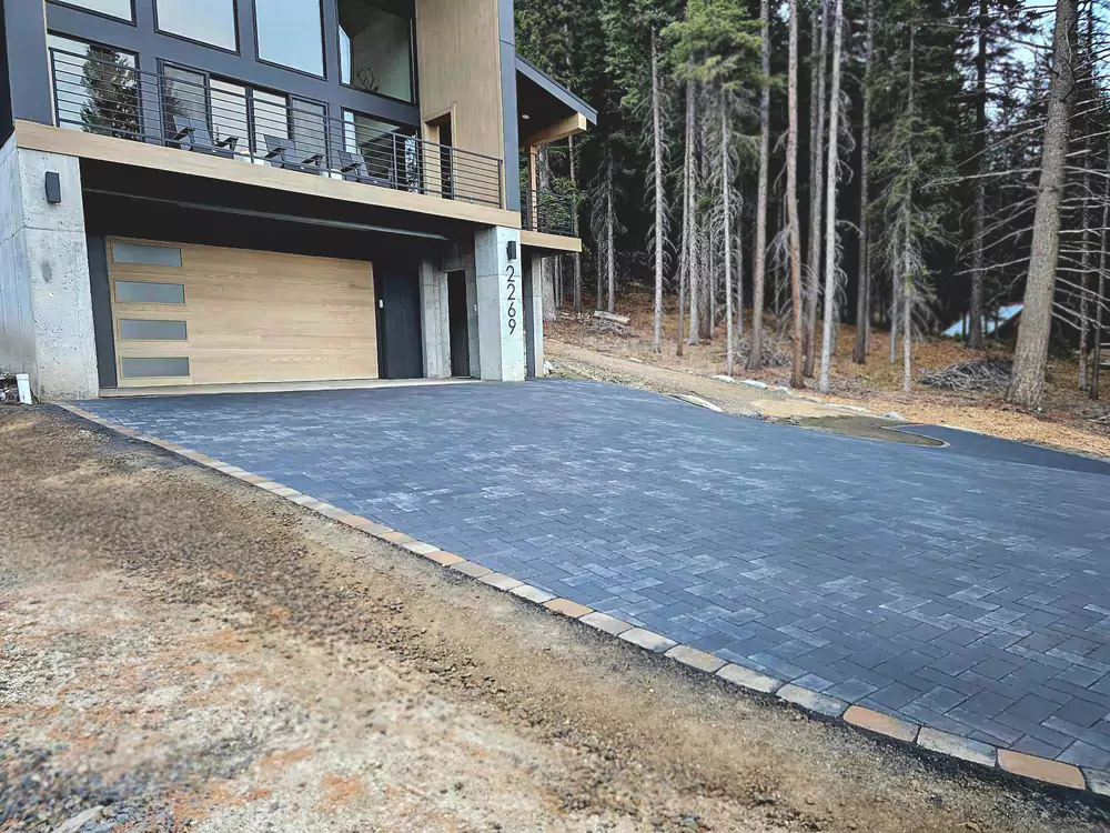 208-specialties-landscaping-hardscaping-project-mccall-idaho-photo-6-68599dbf876c6